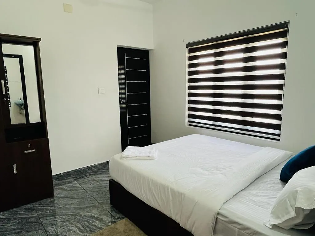 Hayat Residency - The Quarry Lake Kalpatta 0*,